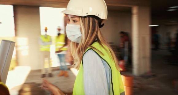 Women in surveying photo